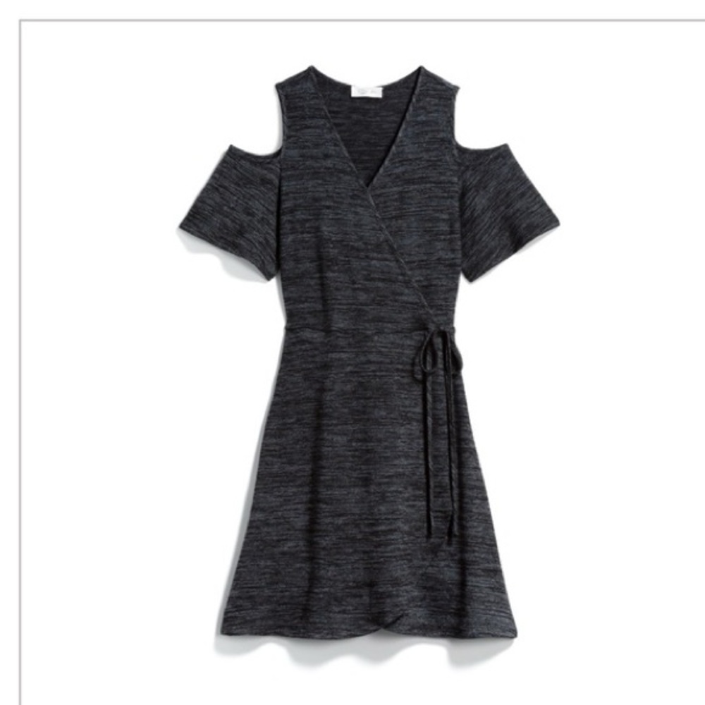 Gray Heathered Knit Cold Shoulder Dress Size S